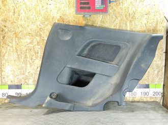 Обшивка багажника правая Ford Fiesta 2001-2008