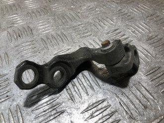 Петля двери задней правой верхняя Ford Focus 2005-2008