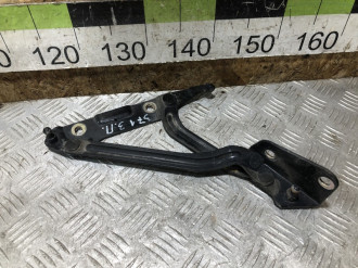Петля багажника правая Ford Mondeo 2000-2007