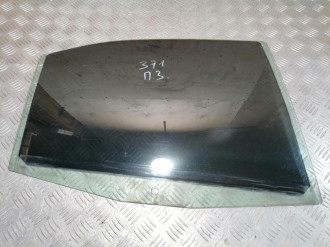 Стекло двери задней правой Ford Mondeo 2000-2007