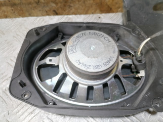 Динамик Ford Mondeo 2000-2007