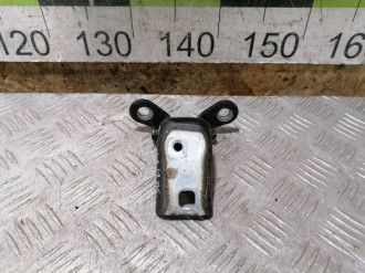 Петля двери задней правой нижняя Ford Mondeo 2000-2007