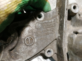Насос водяной помпа Ford Focus 2005-2008