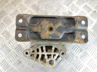 Опора двигателя левая Ford Transit 2000-2006