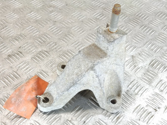 Кронштейн кпп Ford Focus 1998-2005