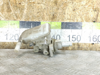 Цилиндр тормозов главный Ford Fiesta 2008-2019