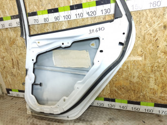 Дверь задняя правая Ford Fiesta 2008-2019