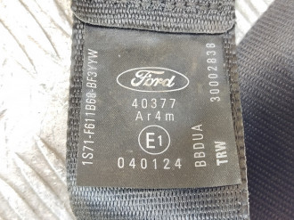 Ремень безопасности центральный задний Ford Mondeo 2000-2007