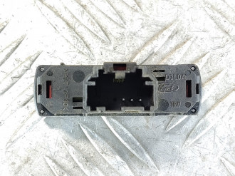 Кнопка аварийной сигнализации Ford Mondeo 2000-2007