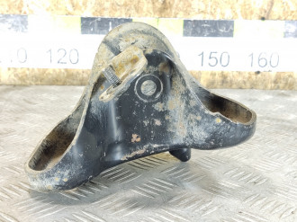 Кронштейн задней балки Ford Fiesta 2008-2019