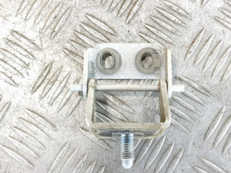 Петля крышки багажника левая Ford Fiesta 2008-2019
