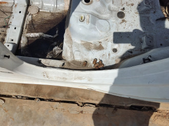 Порог со стойкой левой Ford Fiesta 2008-2019