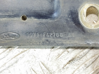 Петля крышки багажника правая Ford Mondeo 2000-2007