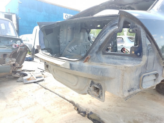 Панель задняя Ford Mondeo 2000-2007