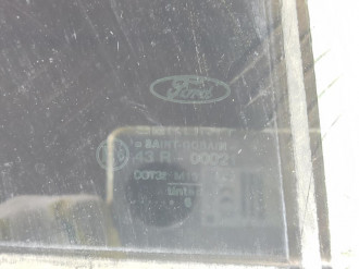 Стекло двери задней левой Ford Mondeo 2000-2007