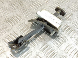 Ограничитель двери передний Ford Focus 2005-2008