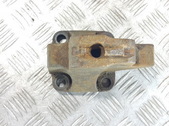 Кронштейн двигателя Ford Transit 2000-2006