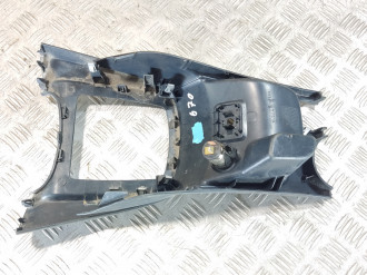 Рамка кулисы кпп Ford Fiesta 2008-2019