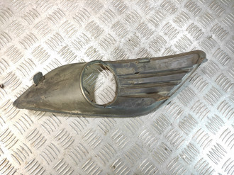 Решетка в бампер левая Ford Focus 2005-2008