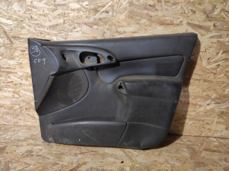 Обшивка двери передней правой Ford Focus 1998-2005