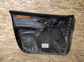 Обшивка двери передней правой Ford Focus 1998-2005