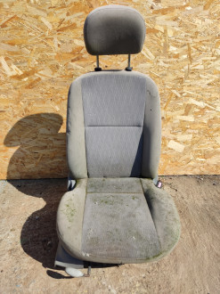 Сиденье переднее правое Ford Focus 1998-2005