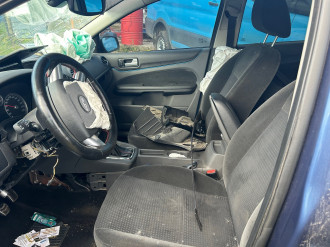 В разборе Ford Focus 2 2005-2008