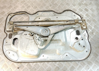 Стеклоподъемник передний правый Ford Focus 2005-2008
