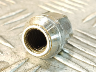 Болт Гайка колесные Ford Focus 2005-2008