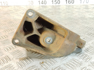 Кронштейн Ford Focus 2005-2008