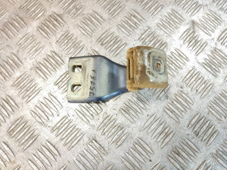 Петля багажника левая Ford Focus 2005-2008