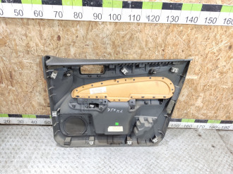 Обшивка двери передней левой Ford Focus 2005-2008