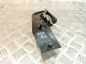 Крышка зеркала внутренняя левая Ford Focus 2005-2008