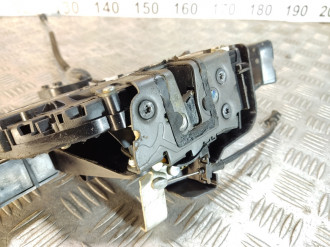 Замок двери задней правой Ford Focus 2005-2008