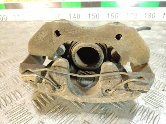 Суппорт передний правый Ford Focus 2 2005-2008