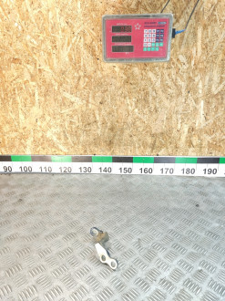 Петля двери задней правой нижняя Ford Focus 2005-2008