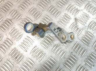 Петля двери передней правой верхняя Ford Focus 2005-2008