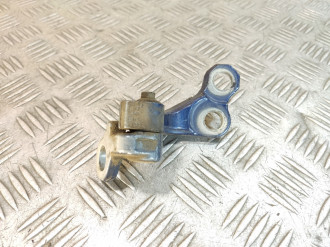 Петля двери задней левой верхняя Ford Focus 2005-2008