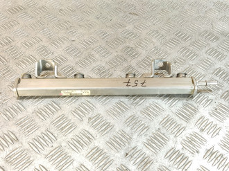 Рейка топливная рампа Ford Focus 2 2005-2008