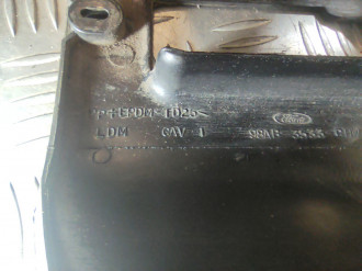 Кожух рулевой колонки Ford Focus 1998-2005