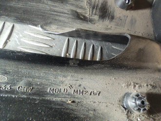 Кожух рулевой колонки Ford Focus 1998-2005
