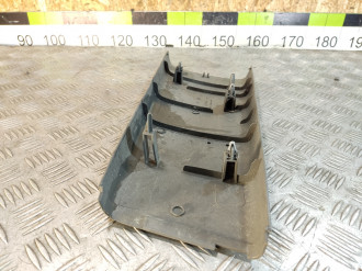 Обшивка стойки правая Ford Fiesta 2001-2008