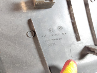 Обшивка стойки левая Ford Fiesta 2001-2008