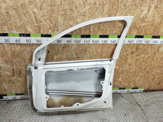 Дверь передняя правая Ford Fiesta 2001-2008