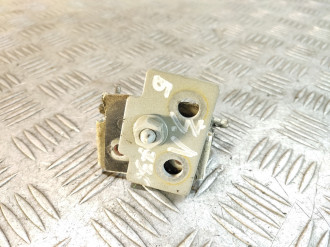 Петля багажника левая Ford Fiesta 2001-2008