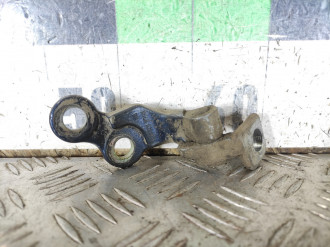 Петля двери задней правой нижняя Ford Focus 1998-2005