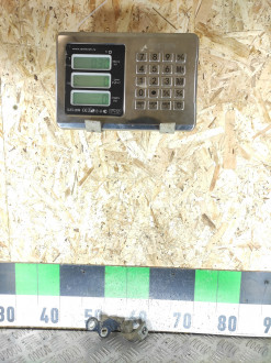 Петля двери задней правой нижняя Ford Focus 1998-2005