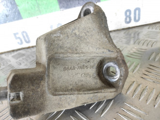 Кронштейн кпп Ford Focus 1998-2005