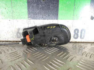 Ручка двери внутренняя передняя левая Ford Focus 1998-2005