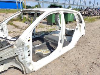 Порог со стойкой левой Ford Fiesta 2001-2008